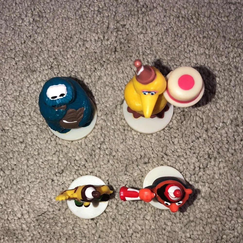Vintage Wilton Muppets Sesame street cake toppers set‎